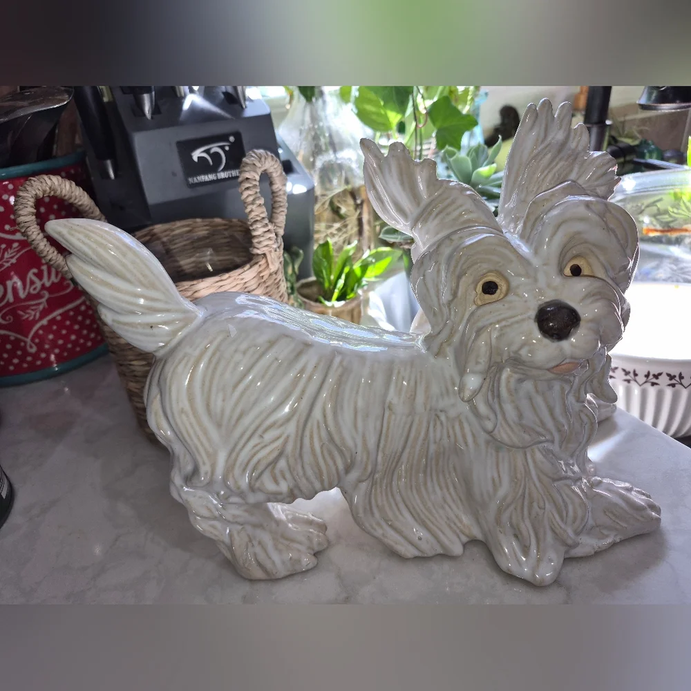 Vintage Ceramic Figurine of a West Highland White Terrier - Picture 3 of 5